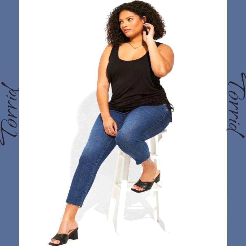 TORRID Plus Size Black Super soft Scoop Neck Side Tie Tank Top SIZE 3X